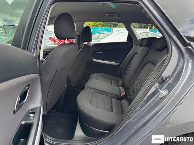 Kia Ceed 47 interauto-car