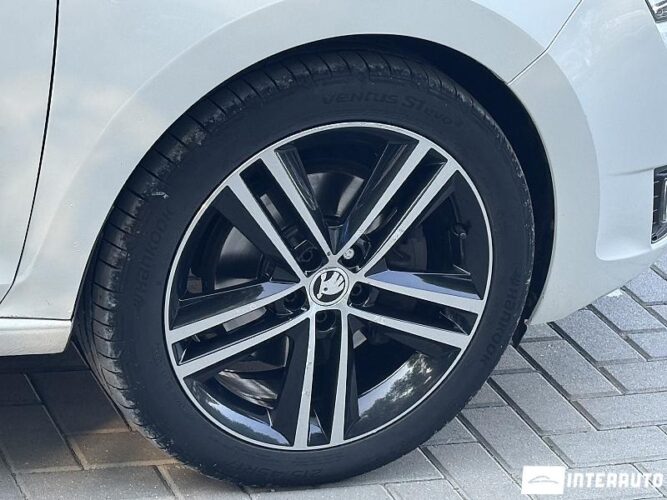 Skoda Rapid 41 interauto-car