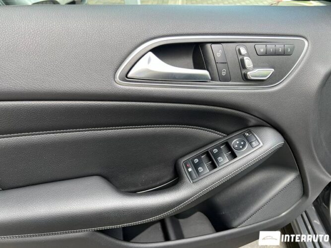 Mercedes B 180 34 interauto-car
