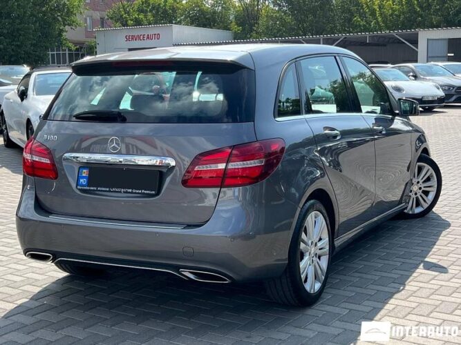 Mercedes B 180 33 interauto-car