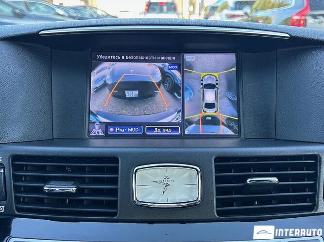 Infiniti Q70 41 interauto-car