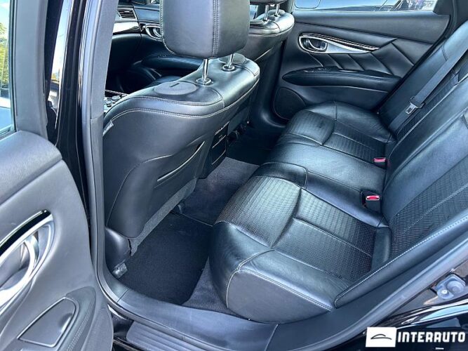 Infiniti Q70 46 interauto-car