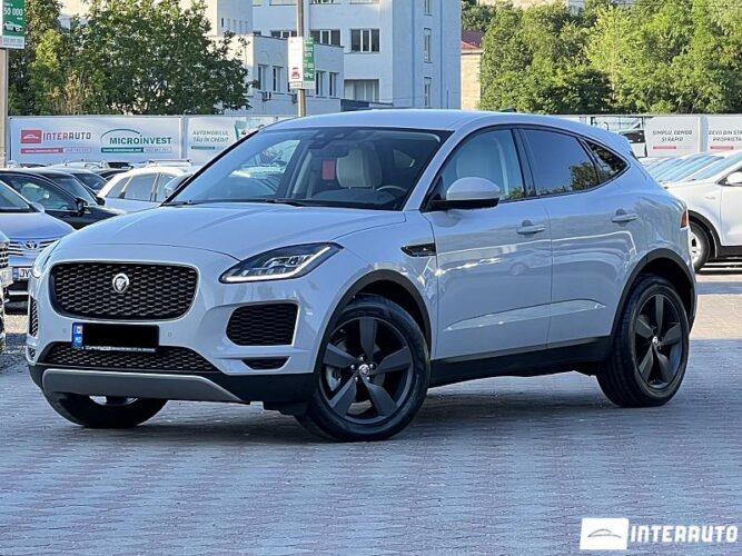 Jaguar E-Pace 35 interauto-car