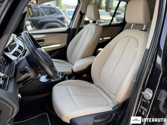 BMW 216d 36 interauto-car