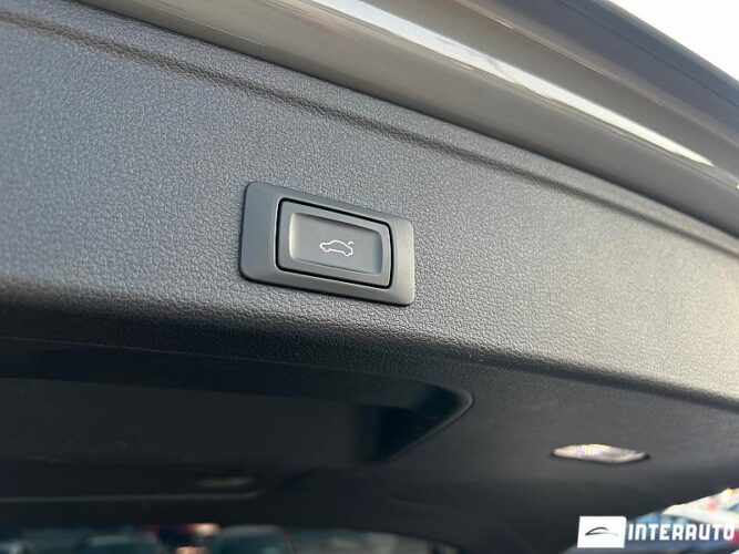 Audi A4 50 interauto-car