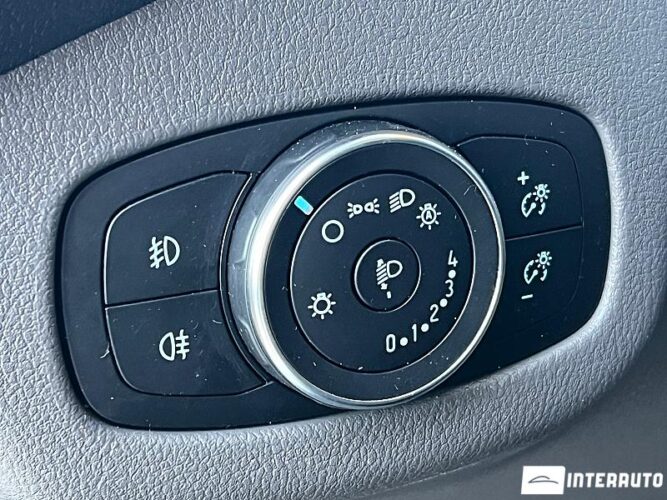 Ford Transit Connect 34 interauto-car