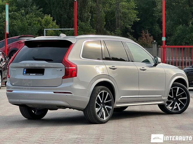 Volvo XC 90 38 interauto-car