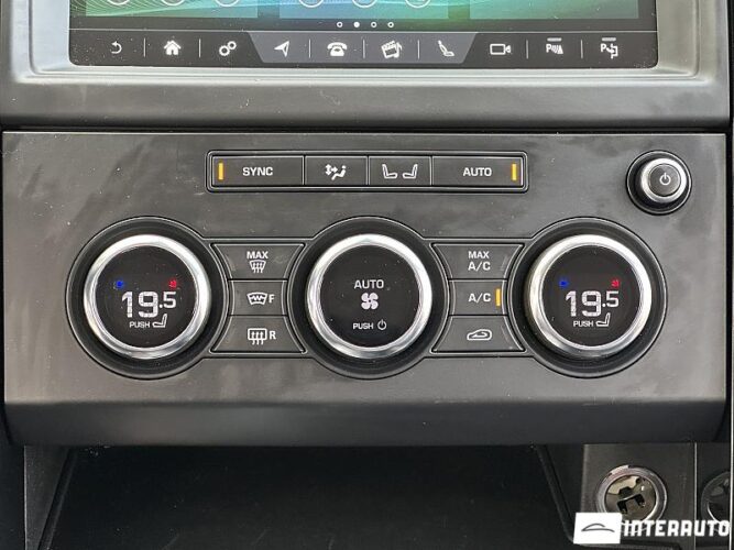 Land Rover Discovery 46 interauto-car