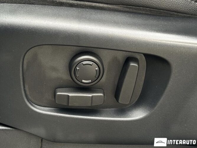 Land Rover Discovery 57 interauto-car