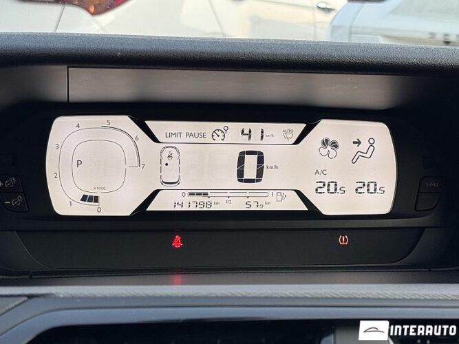 Citroen C4 SpaceTourer 36 interauto-car