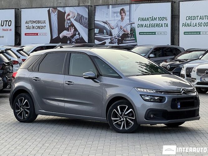 Citroen C4 SpaceTourer 29 interauto-car