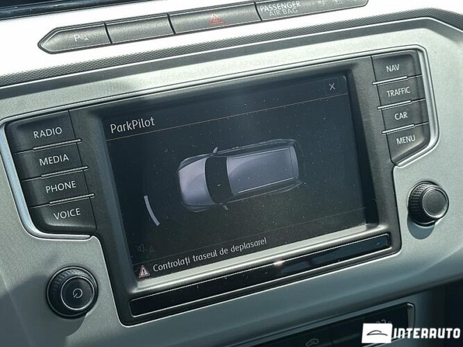 Volkswagen Passat 41 interauto-car