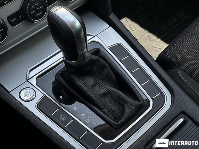 Volkswagen Passat 43 interauto-car