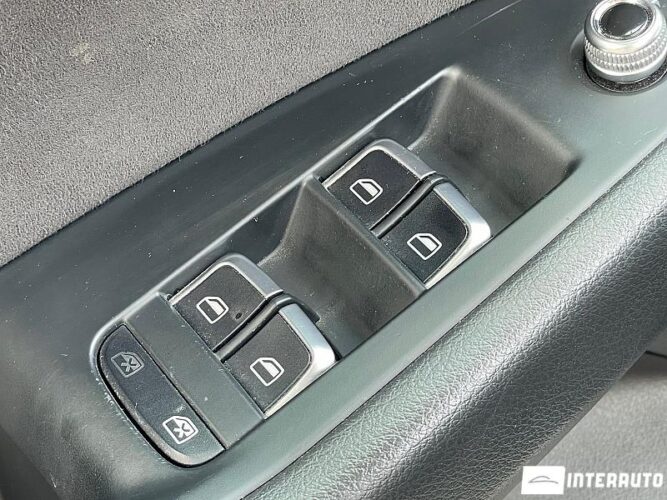 Audi Q5 35 interauto-car