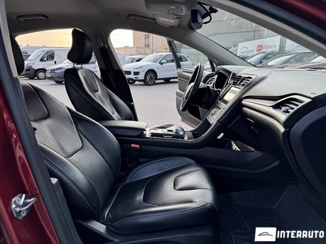 Ford Fusion 49 interauto-car