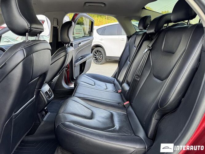 Ford Fusion 47 interauto-car