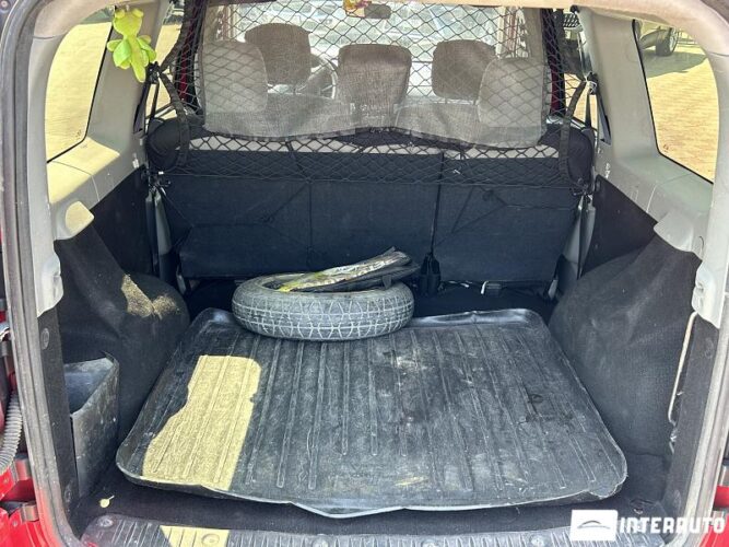 Dacia Logan MCV 37 interauto-car