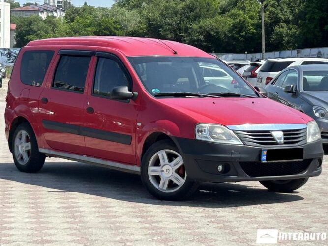 Dacia Logan MCV 28 interauto-car