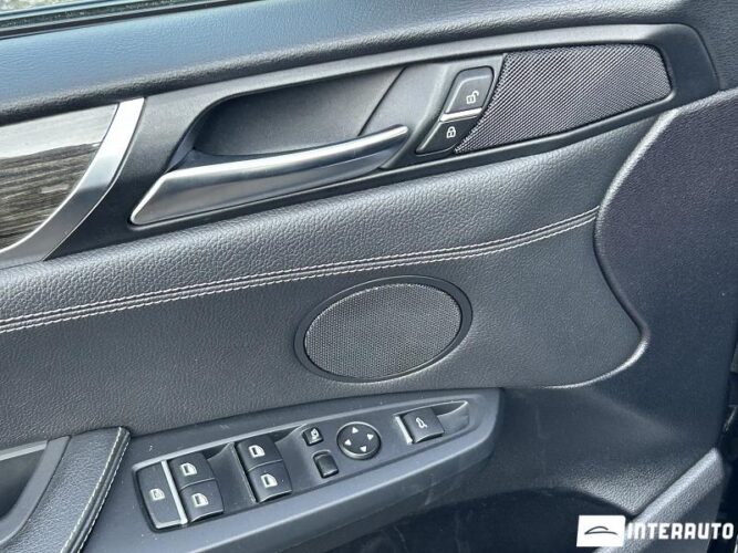 BMW X4 2.8i 37 interauto-car