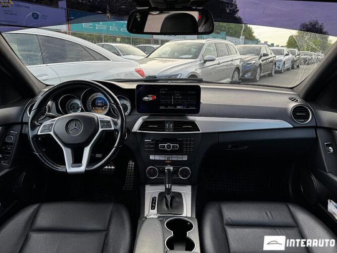 Mercedes C 250 40 interauto-car