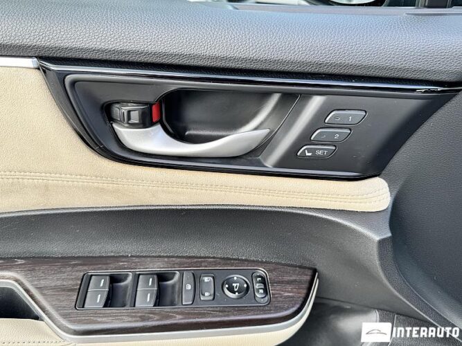 Honda Clarity 48 interauto-car