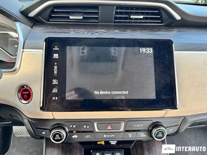 Honda Clarity 40 interauto-car