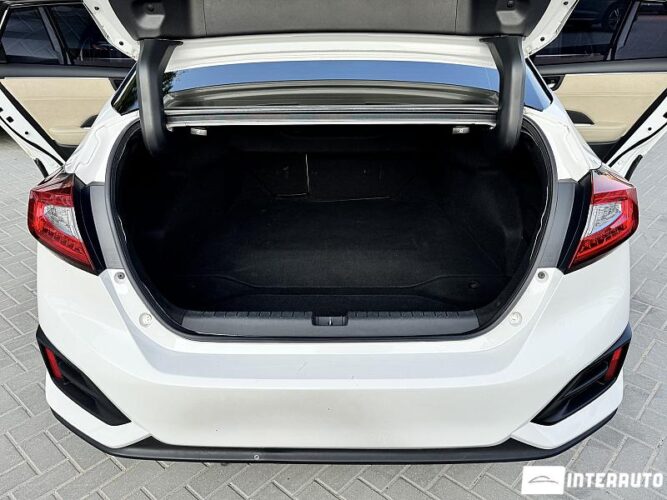 Honda Clarity 51 interauto-car