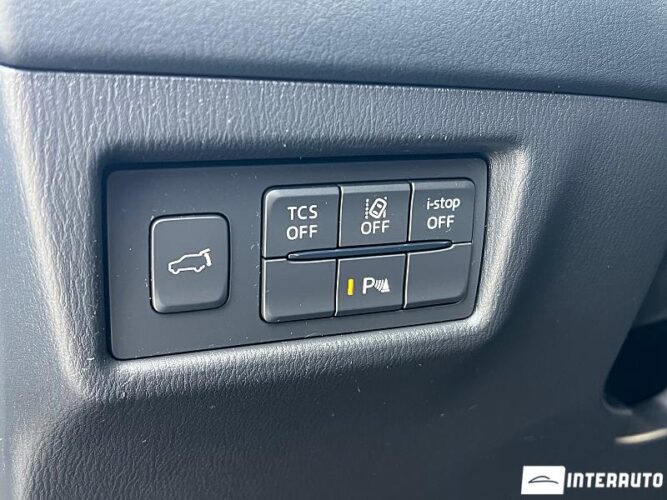 Mazda CX-5 40 interauto-car