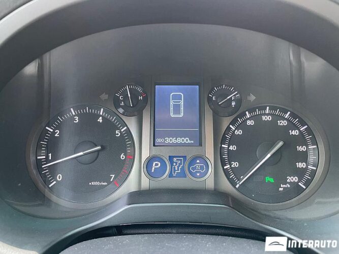 Lexus GX 460 43 interauto-car