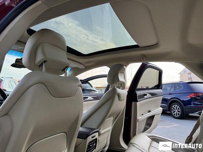 Lincoln MKZ 46 interauto-car