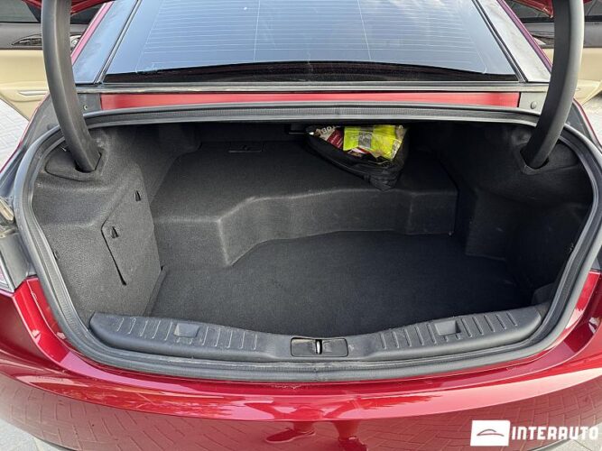 Lincoln MKZ 55 interauto-car