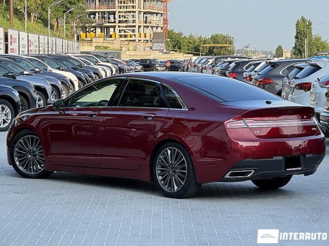 Lincoln MKZ 37 interauto-car