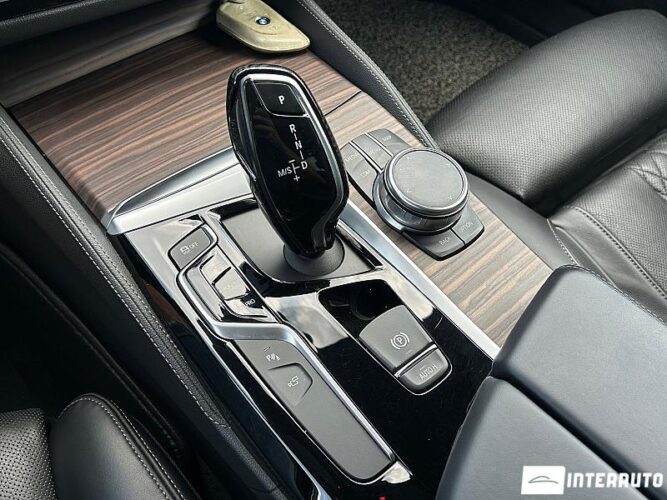 BMW 520 52 interauto-car