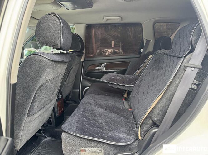 SsangYong REXTON 46 interauto-car