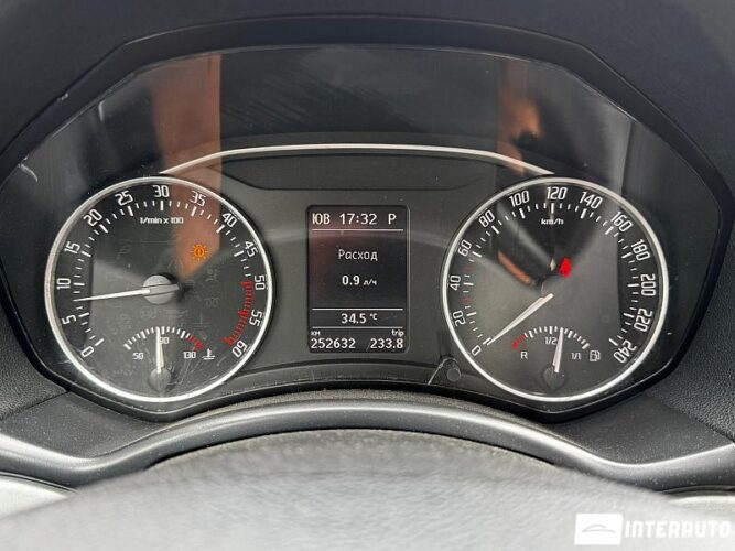 Skoda Octavia 37 interauto-car