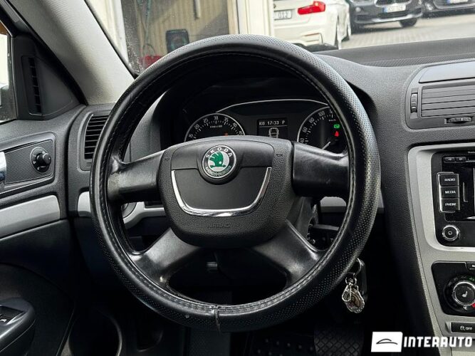 Skoda Octavia 38 interauto-car