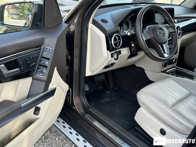 Mercedes GLK 220 37 interauto-car