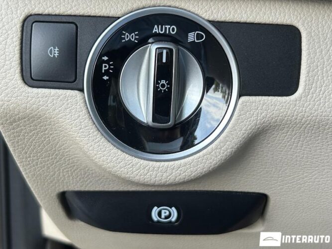 Mercedes GLK 220 41 interauto-car