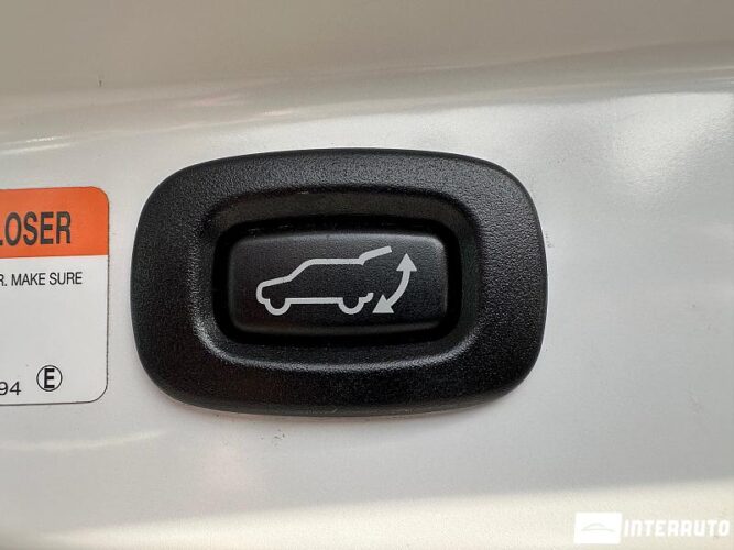 Mitsubishi Outlander 50 interauto-car