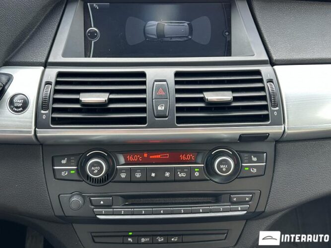BMW X5 3.0D 44 interauto-car