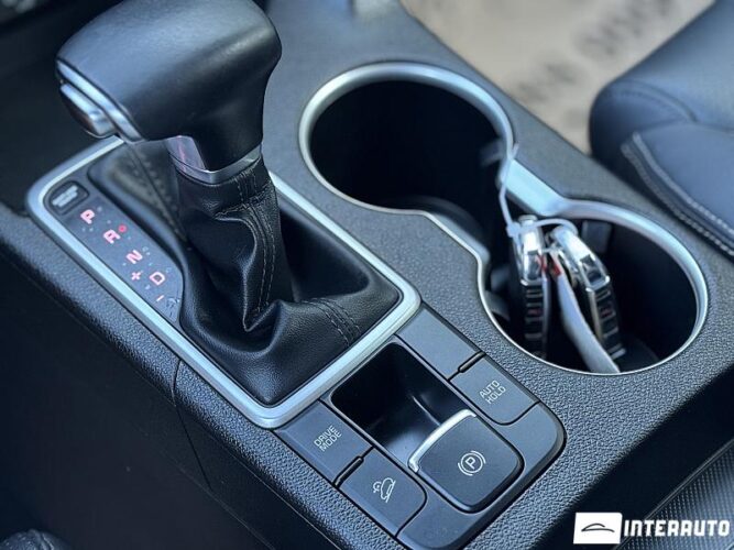 Kia Sportage 41 interauto-car