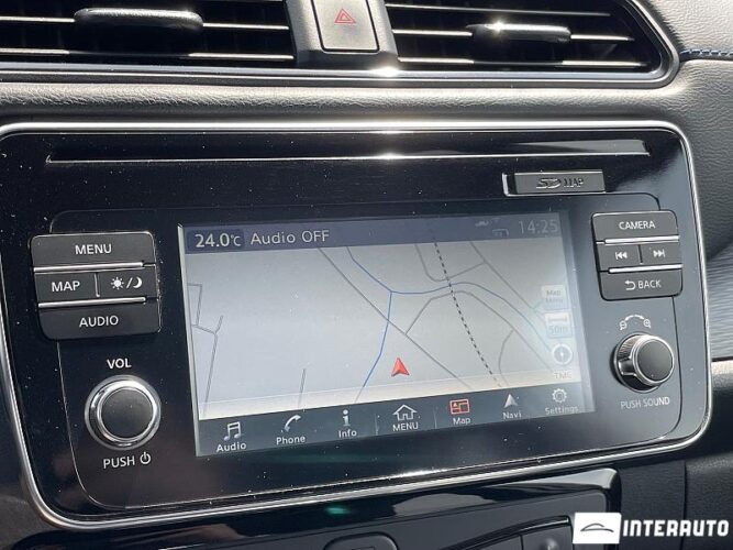 Nissan Leaf 43 interauto-car