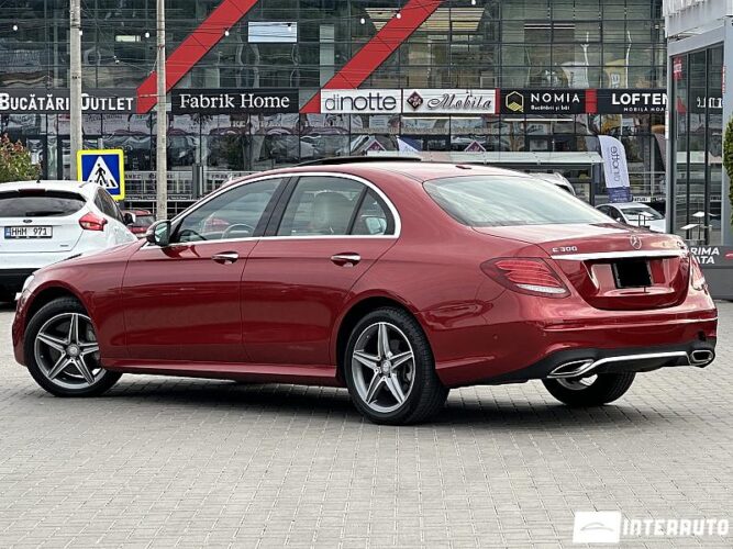 Mercedes E 300 38 interauto-car