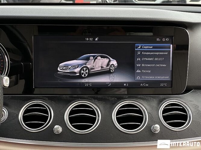 Mercedes E 300 43 interauto-car