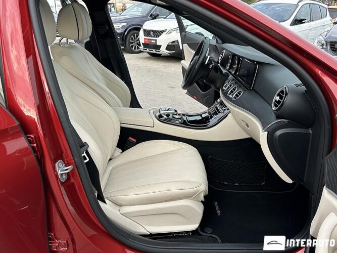 Mercedes E 300 49 interauto-car