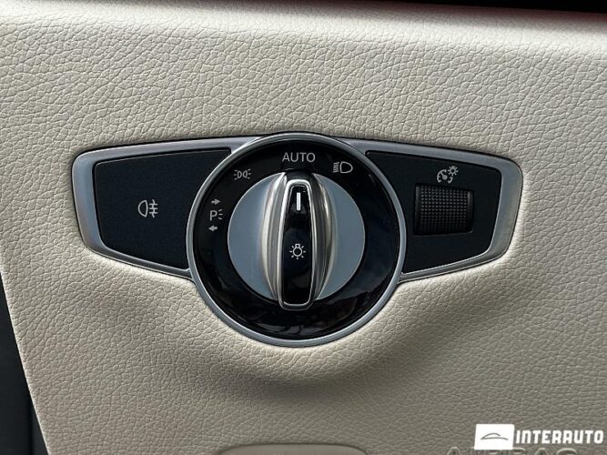 Mercedes E 300 55 interauto-car