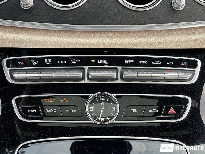 Mercedes E 300 45 interauto-car