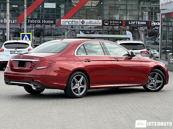 Mercedes E 300 37 interauto-car