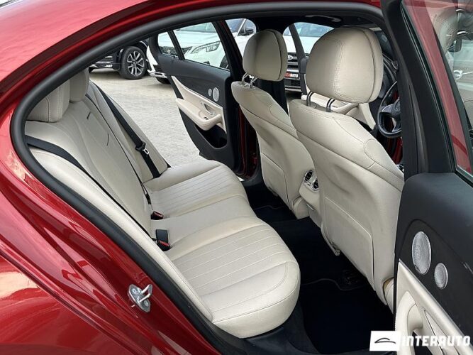 Mercedes E 300 48 interauto-car