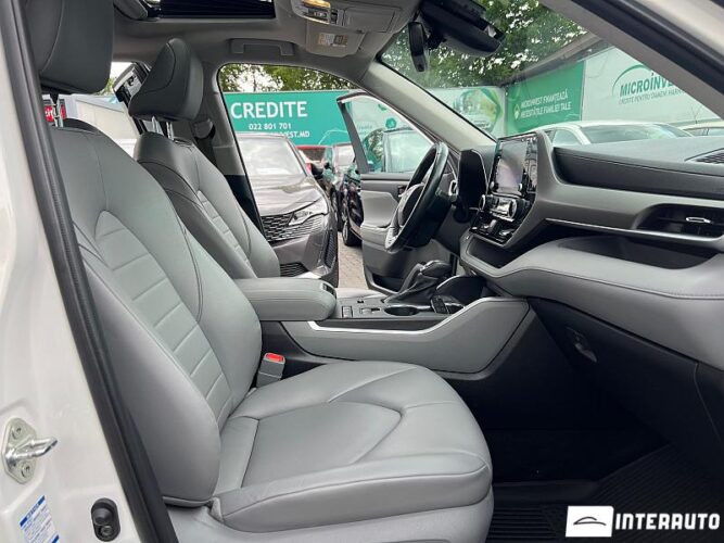 Toyota Highlander 40 interauto-car